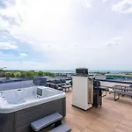 Daire Sea View By Aneo Travel