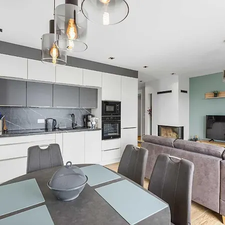 Sea View Apartment Porec