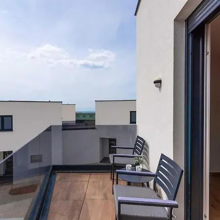 Apartment Sea View *